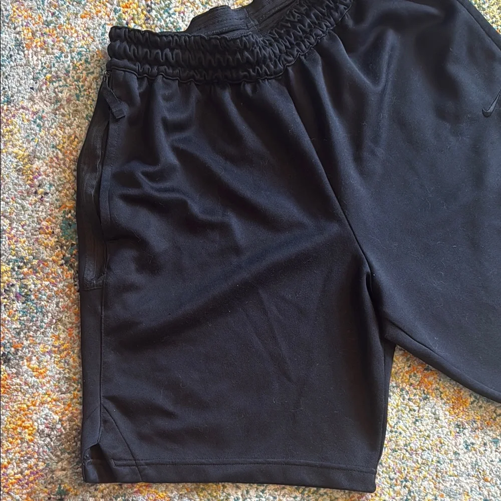 Nike Basketball Dri-Fit Spotlight Solo Swoosh Shorts - Picture 3 of 10